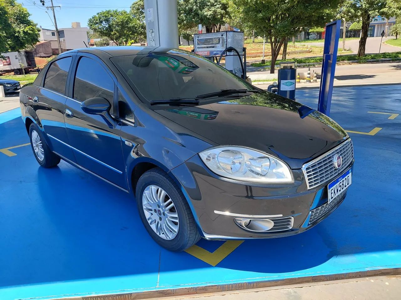 Fiat Linea LINEA 1.9/ HLX 1.9/ 1.8 Flex 16V 4p 2010