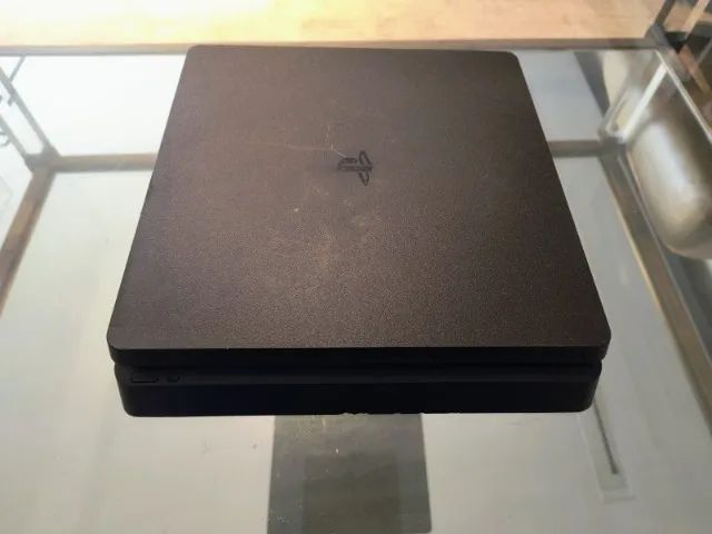 Console Playstation 4