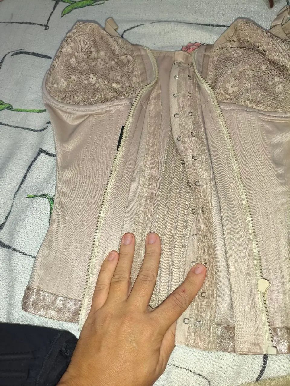 Cinta pós cirurgia  não usei - Foto 4