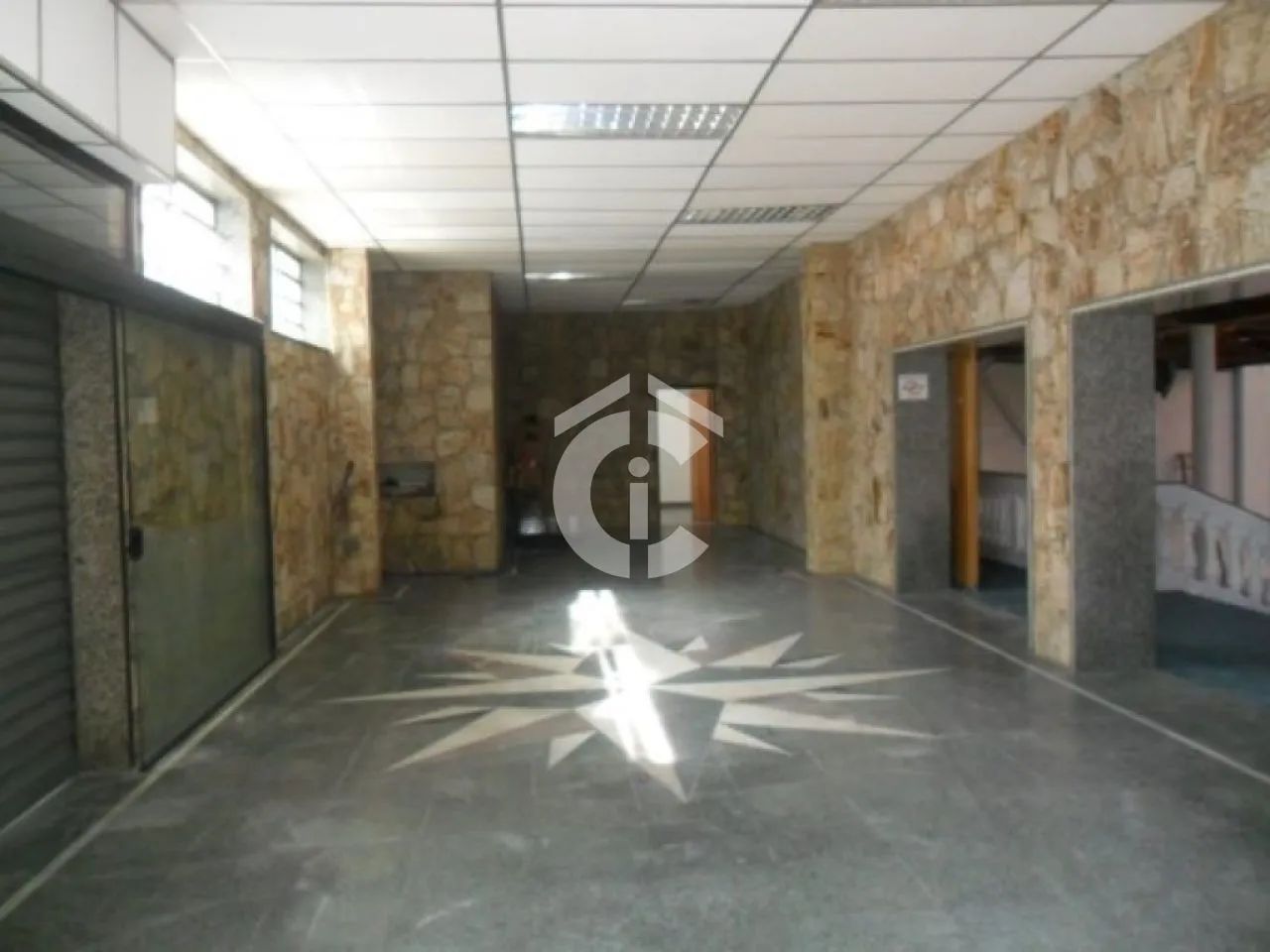 Galpão comercail para alugar com 2000 m²