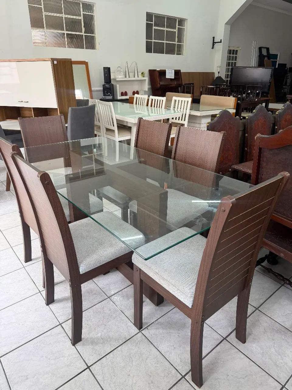Mesa de Jantar com Tampo de Vidro 6 cadeiras - Foto 2