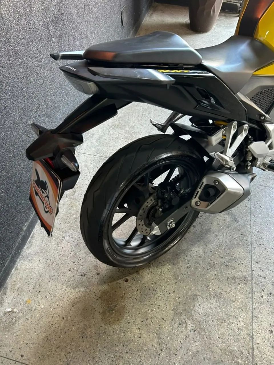 CB TWISTER 300F  - Foto 5