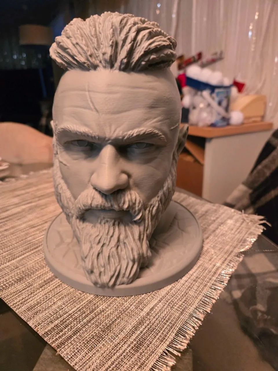 Suporte para Headset Busto Ragnar Lothbrok - Foto 4