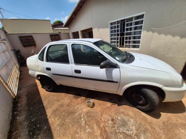 Chevrolet Corsa Corsa Wind 1.0 MPF/MilleniumI/ EFI 4p 2000