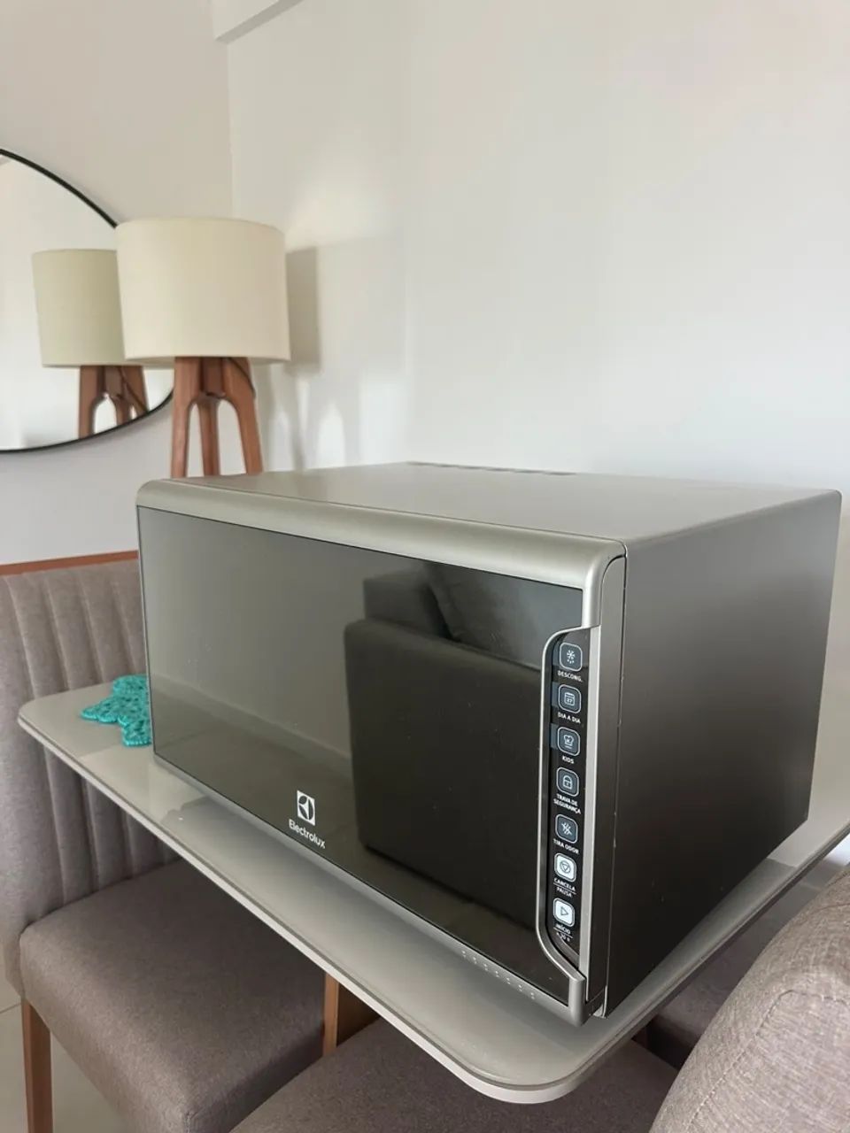 Microondas Eletrolux 31L
