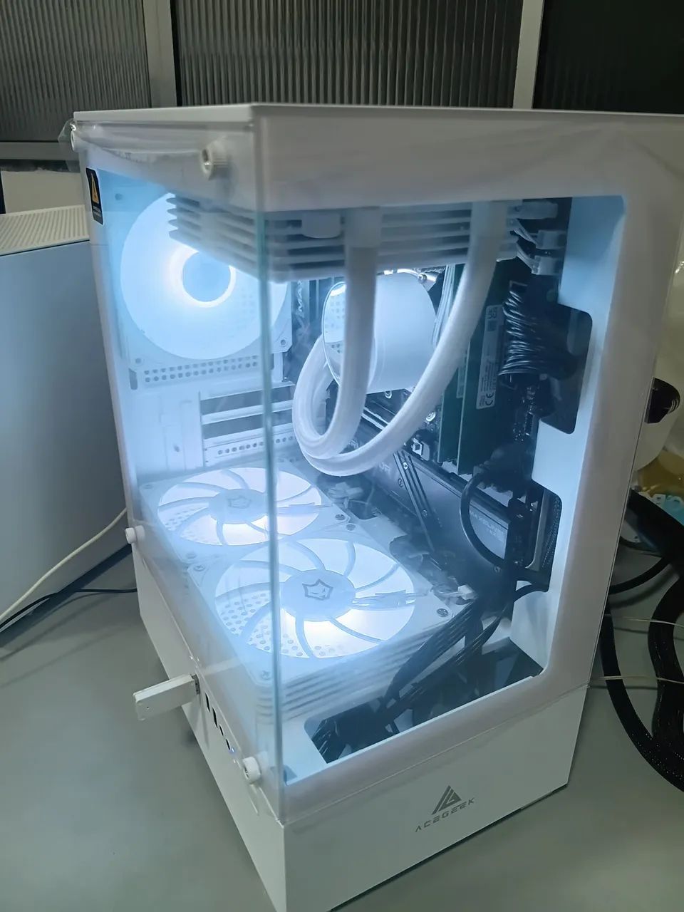PC GAMER RYZEN 7 AM5 - Foto 4