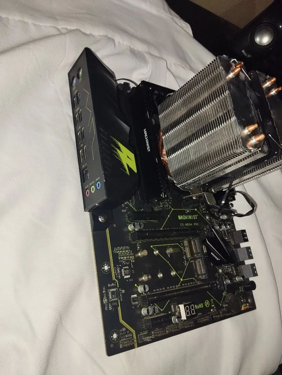 Kit Upgrade Xeon E5-2667 V4 + X99 MACHINIST MR9A PRO + 16GB RAM 2666MHz - Foto 4