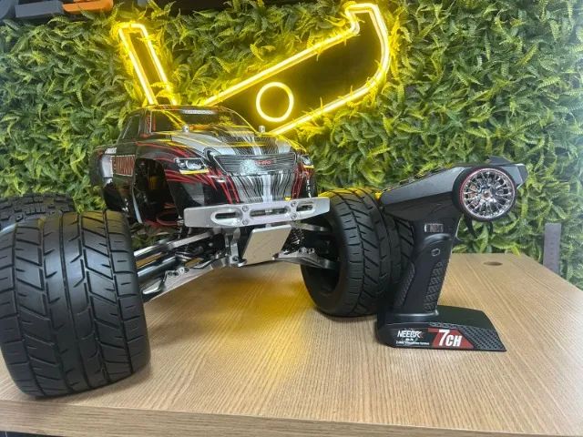 Traxxas T-Maxx 3.3 TSM Nitro 95% em alumínios