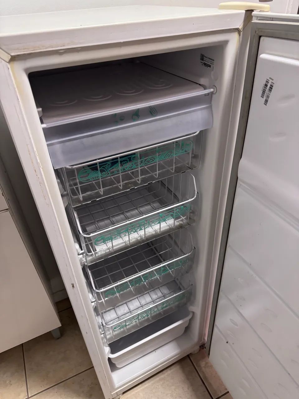 Freezer Vertical Consul 230L 1 Porta Branco 220V - Foto 4