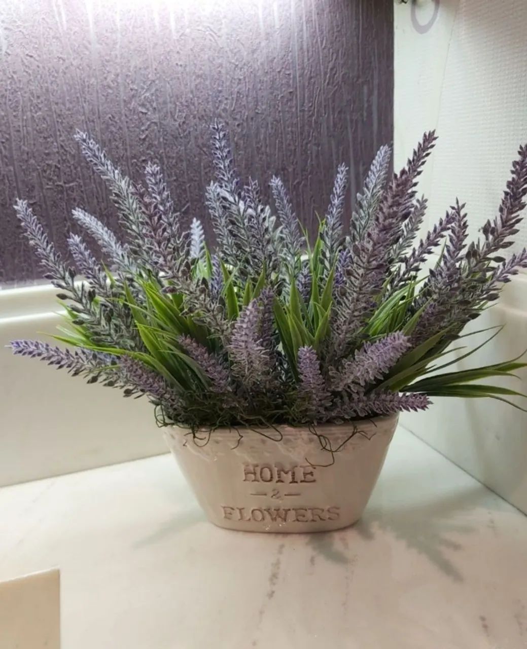 Vaso de mesa de lavanda.