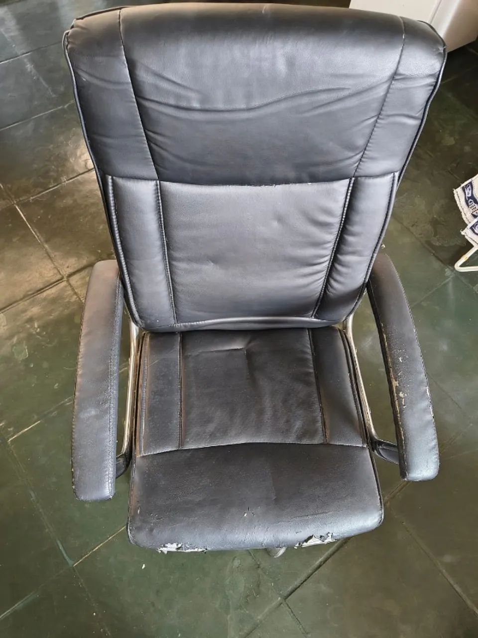 Cadeira giratória preço pra ir embora - Foto 2
