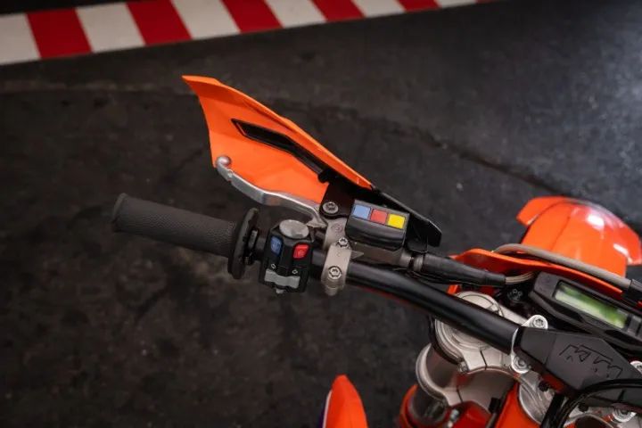 KTM EXC 300 2023 - Foto 5