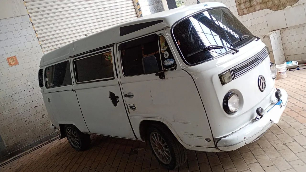 Volkswagen Kombi Standard/ Luxo/ Serie Prata 1999