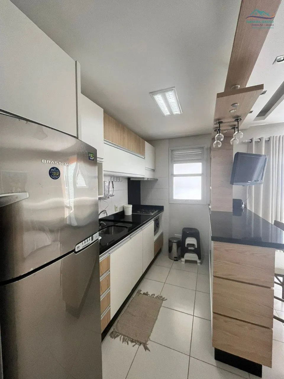 Apartamento Mobiliado de 2 Dormitórios para Locação Anual nos Ingleses - Foto 5