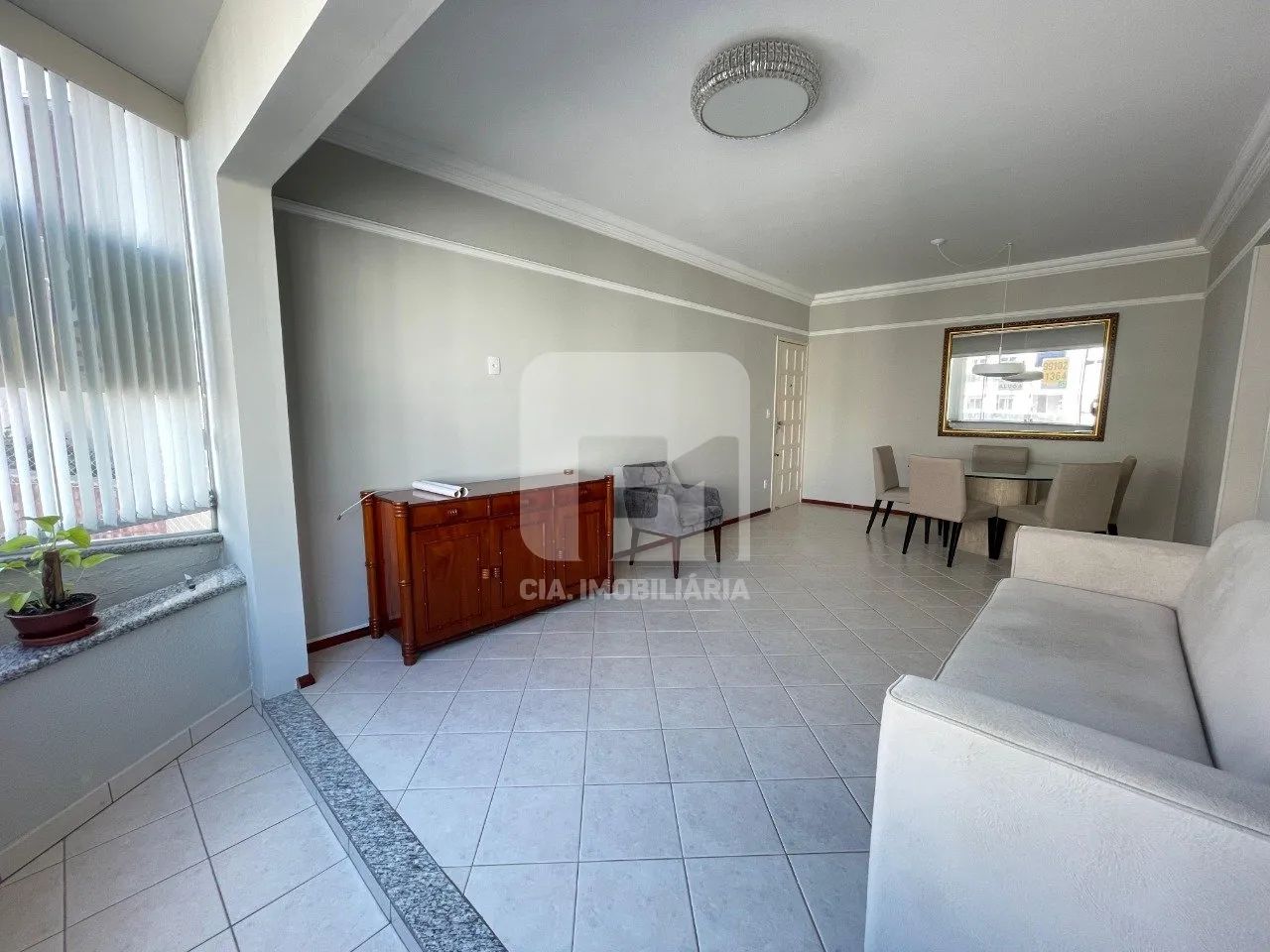 Apartamento 3 quartos mobiliado na Agronômica