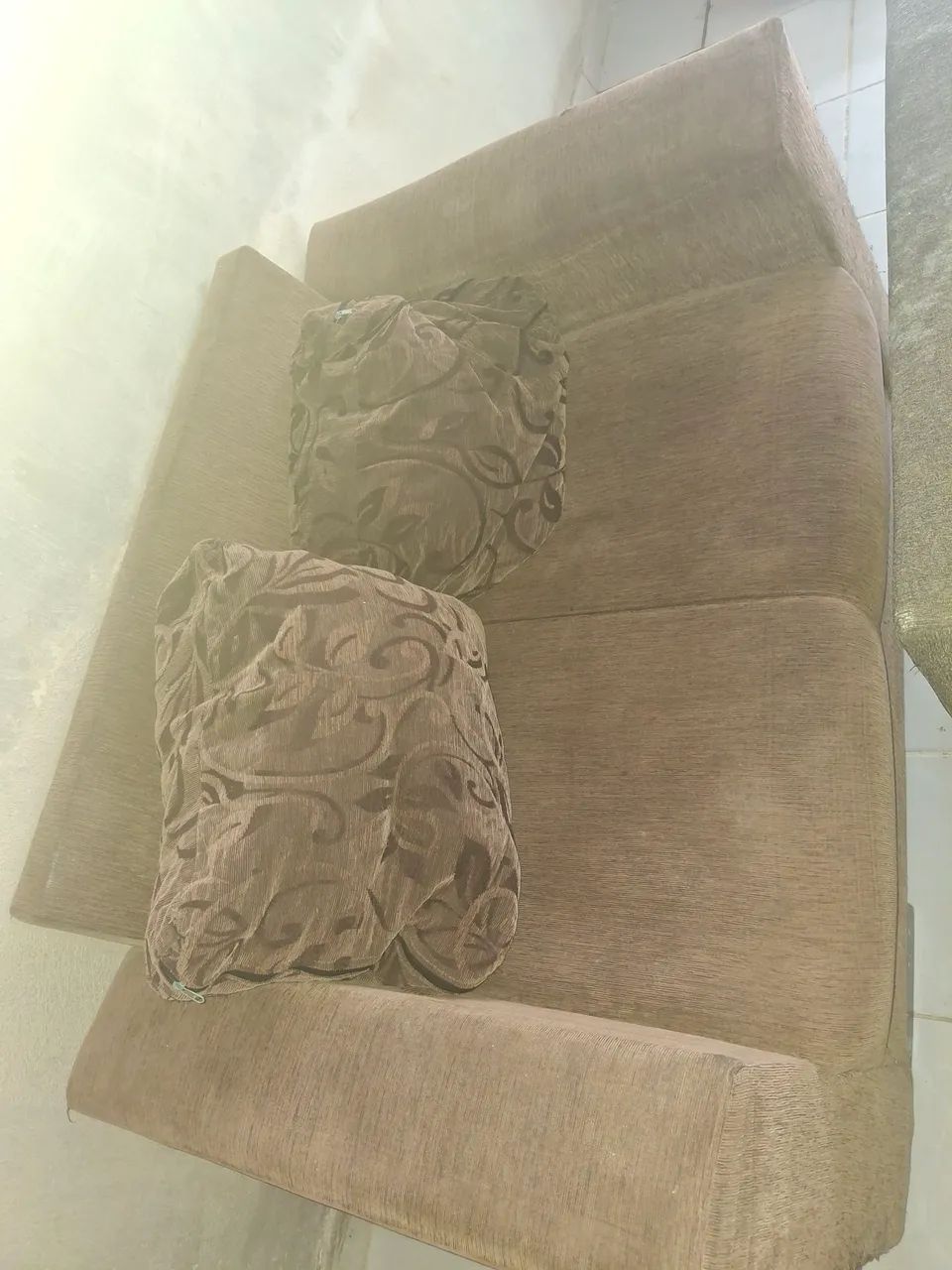 Sofá 2 lugares em boas condições. - Foto 2