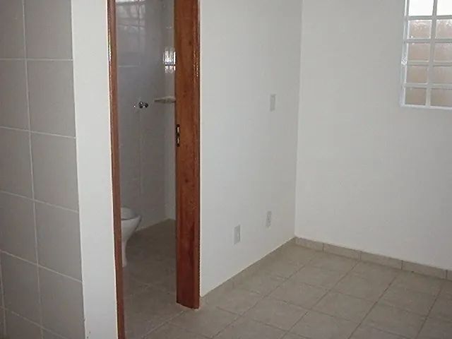 Alugo Quitinete Jardim Vila Boa - Foto 2