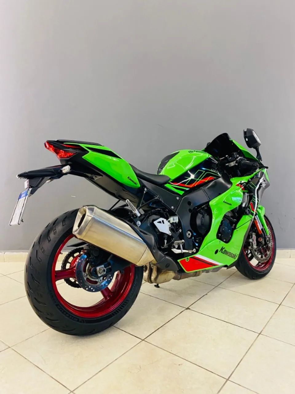 Kawasaki Zx-10/ Zx-10r 1000cc 2023 - 1503698546 | OLX