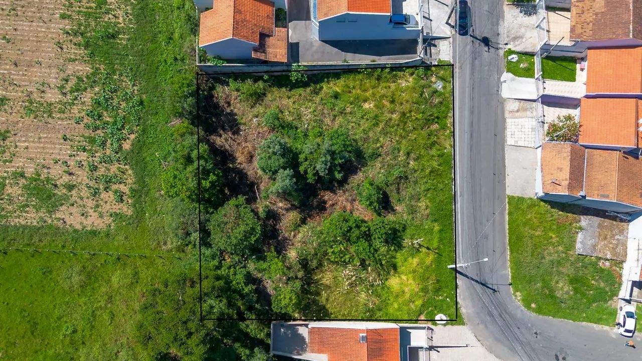 Terreno 1.127m² Campo Largo