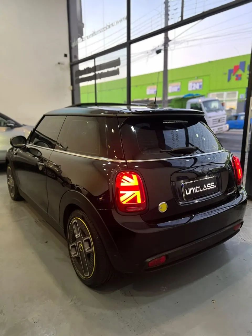 Mini Cooper SE Exclusive 3P (elétrico) 2022 - Foto 4