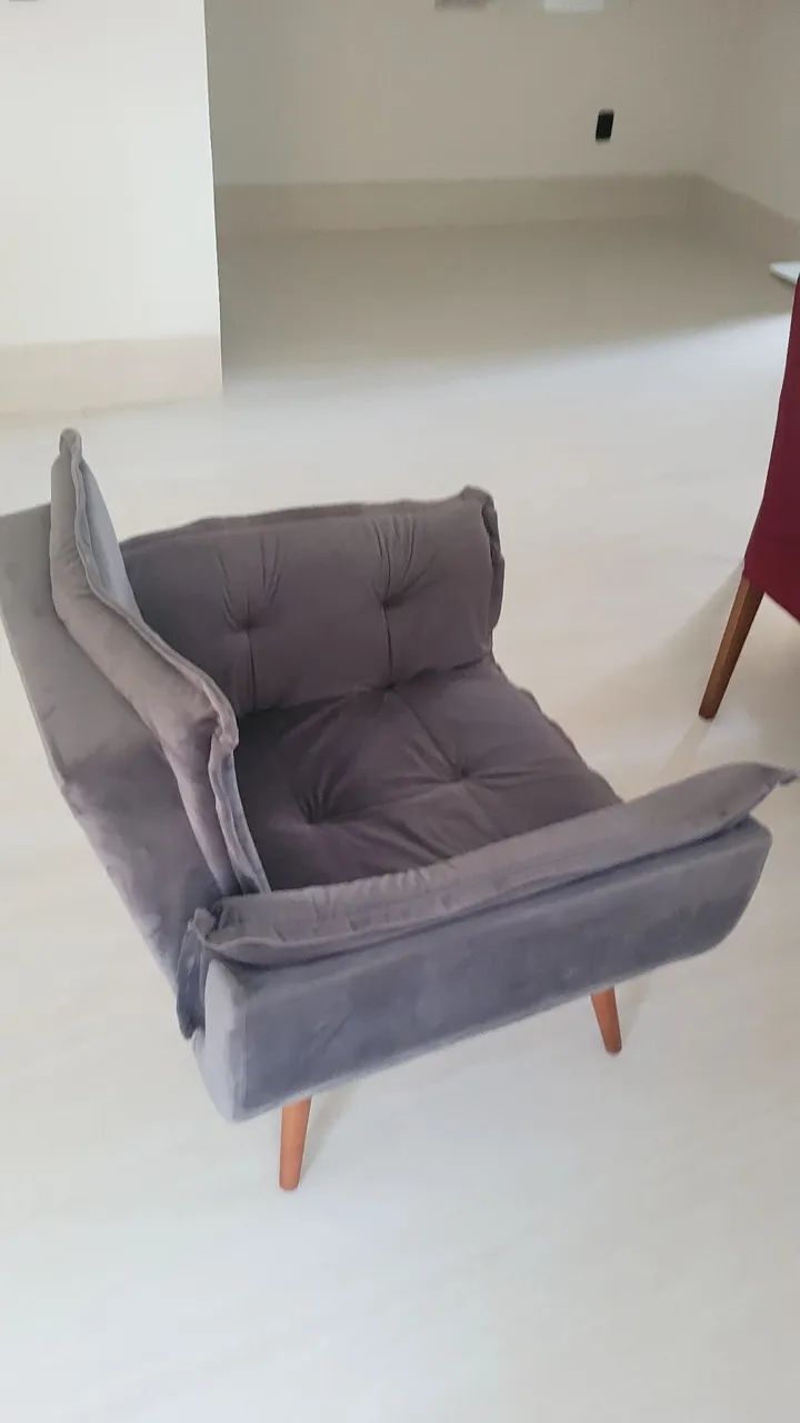 Poltronas Cinza. - Foto 2