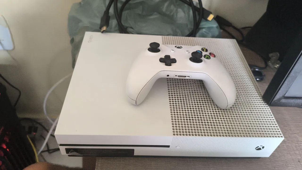 XBox one S 500 GB