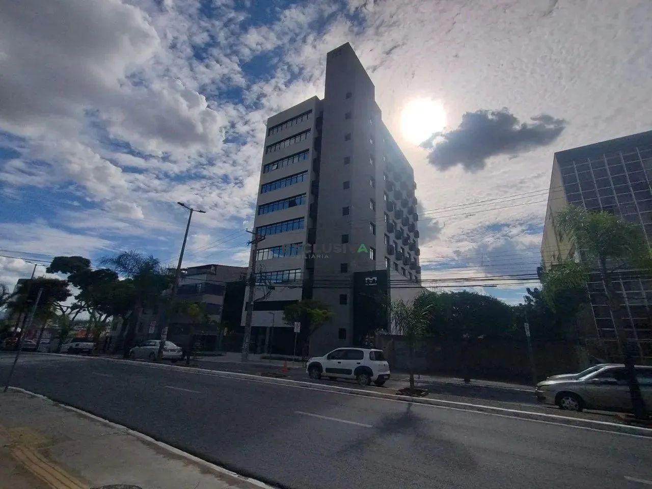 SALAS COMERCIAIS EM FRENTE A PRAÇA DA GLÓRIA - Foto 3