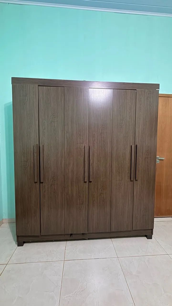 Guarda Roupa 6 Portas
