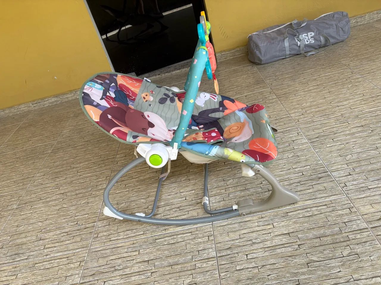 Cadeirinha barata pra vender hj - Foto 3