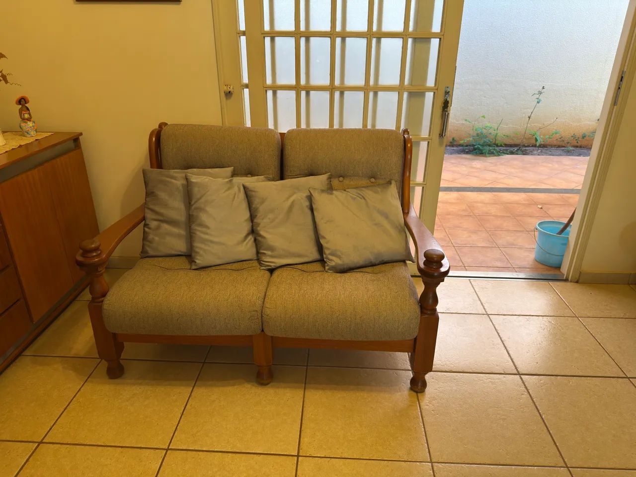Sofá 2 e 3 lugares (conjunto)