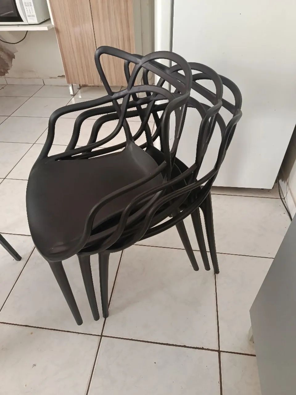 Cadeira trama e mesa redonda de plástico  - Foto 2