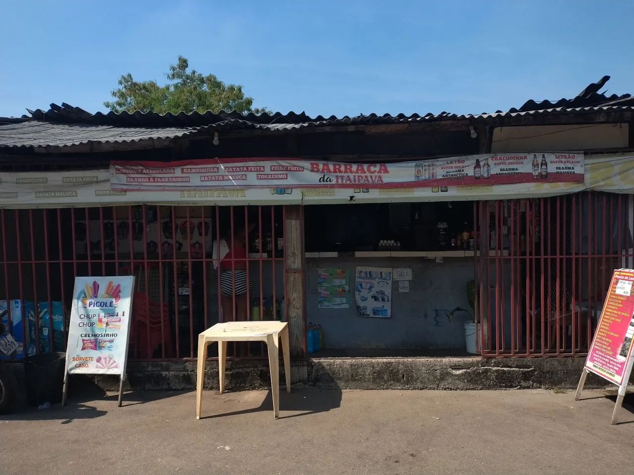 Vendo Comércio em Barros filho