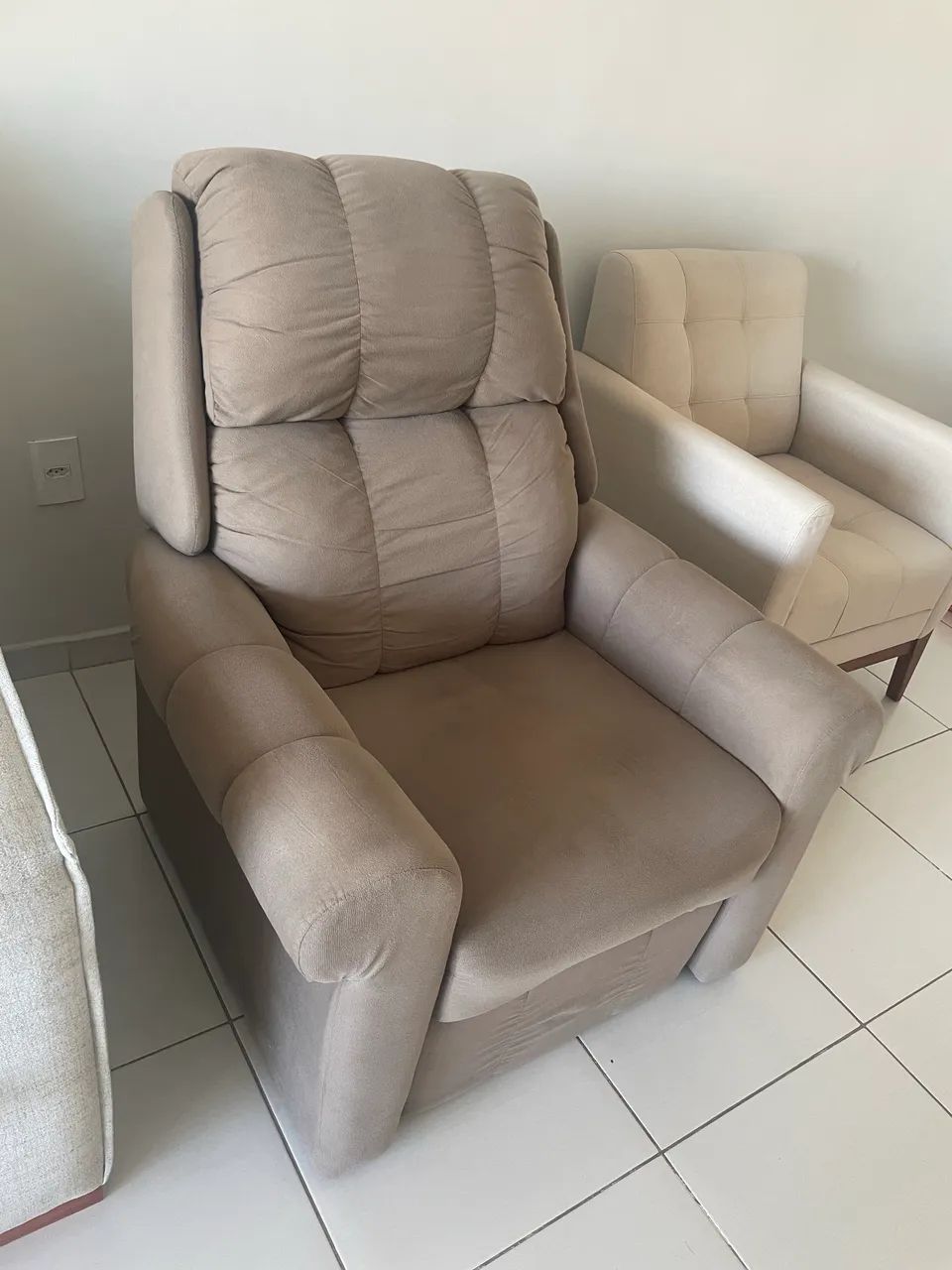 Poltrona reclinável 
