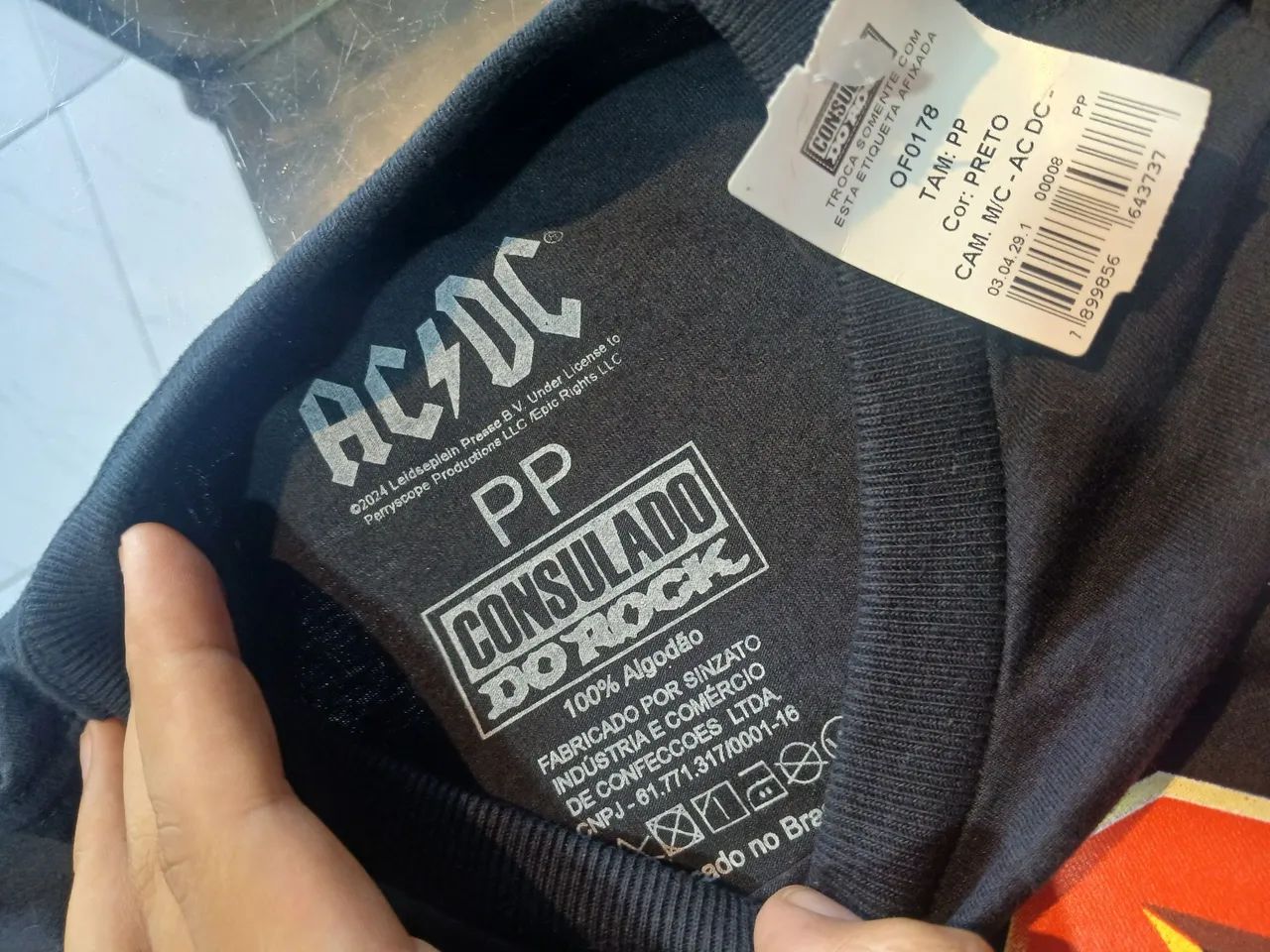 Camisa AC/DC (Consulado do Rock) - Nova  - Foto 4