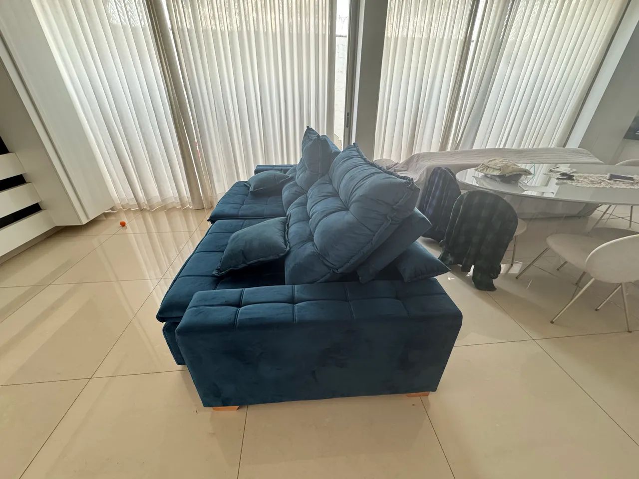 Sofá Retrátil reclinável 2,40m Veludo Azul Velut Blue - Foto 3