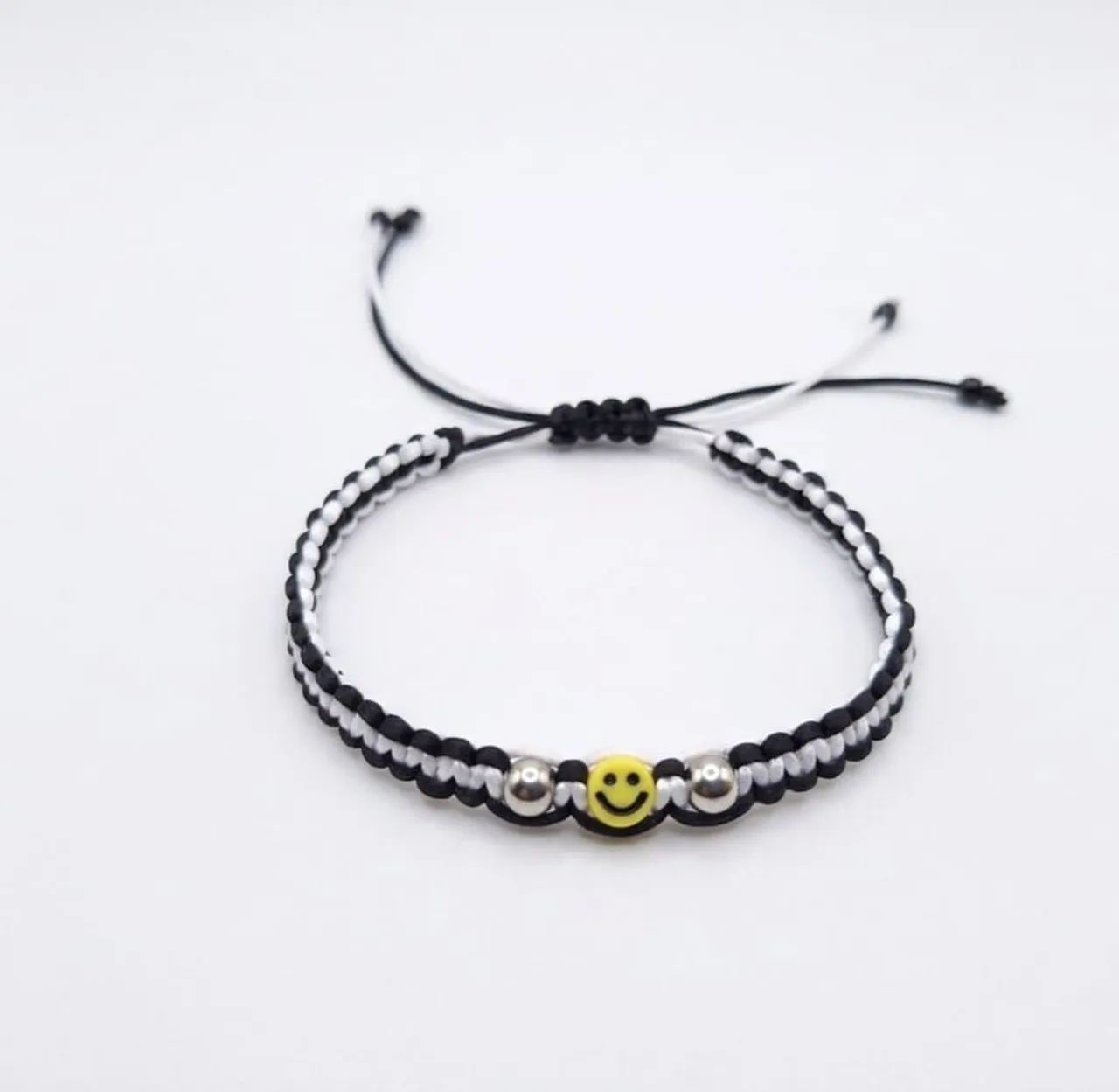 Pulseira Artesanal Macramê  - Foto 4