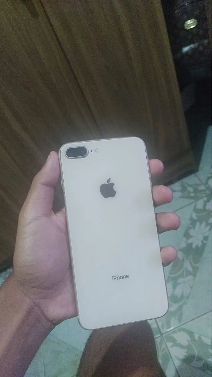 Iphone 8 Plus - Foto 2