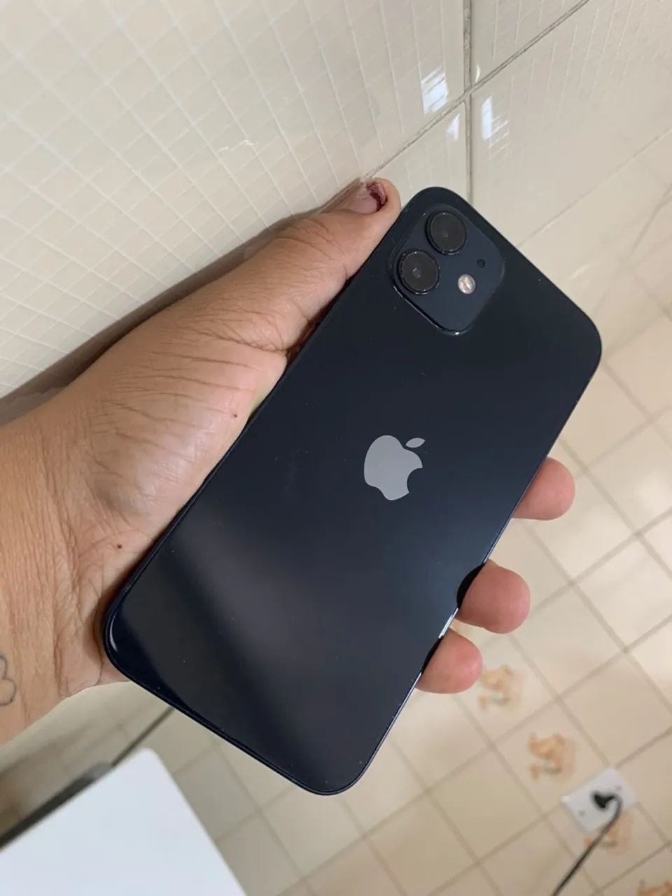iPhone 12 64GB - Foto 2