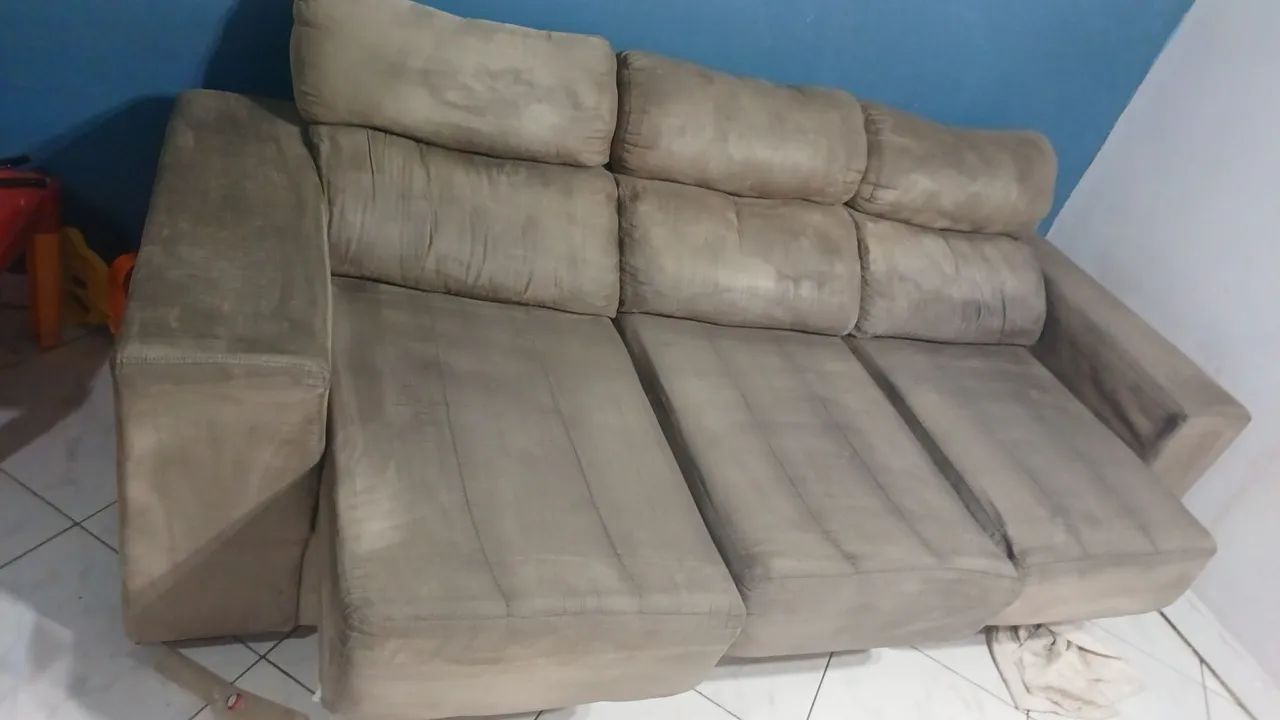 Vendo sofá retrátil de 2 .25 Atlântida moveis - Foto 3