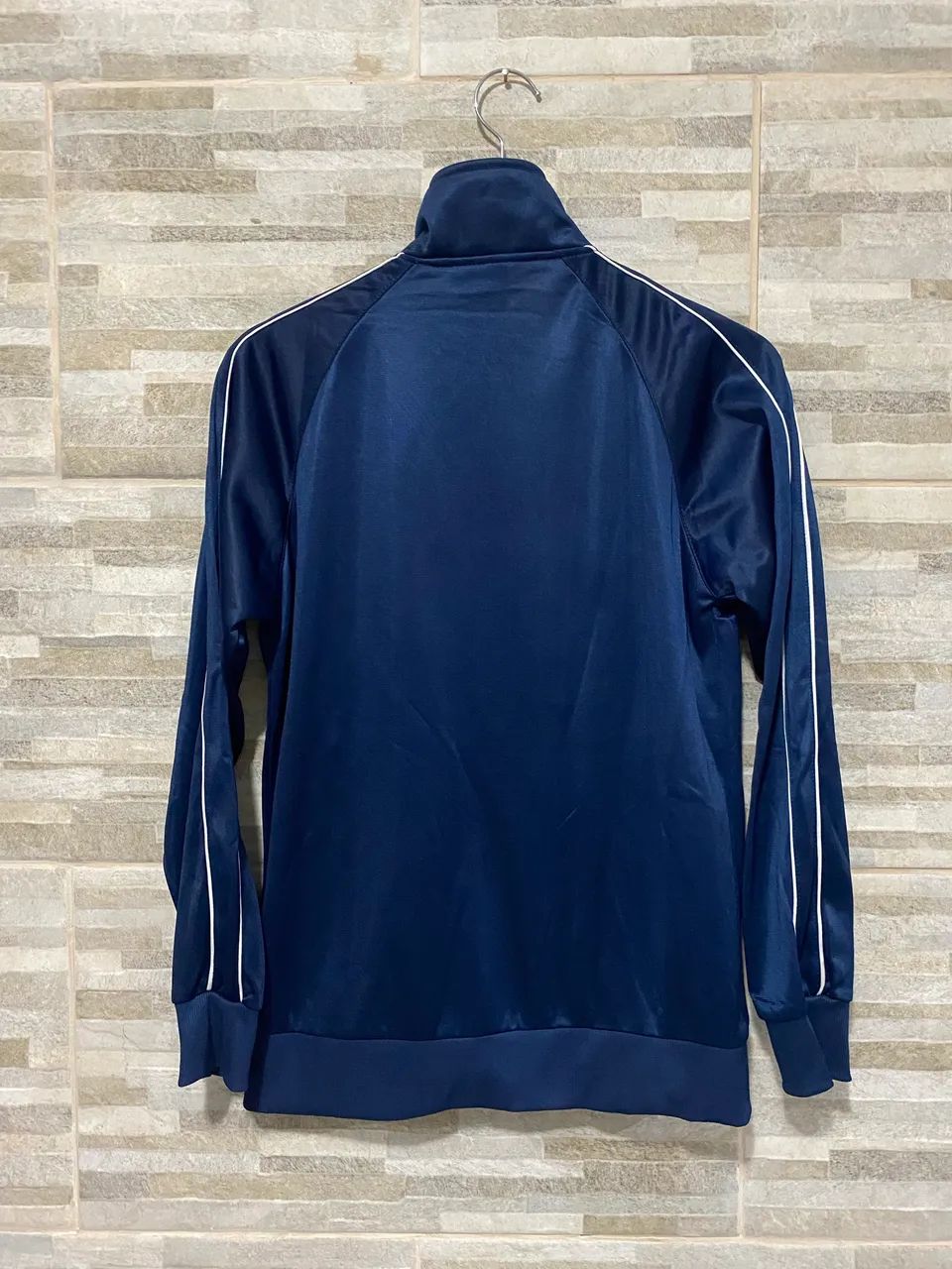 Blusa de agasalho da marca kappa  - Foto 6