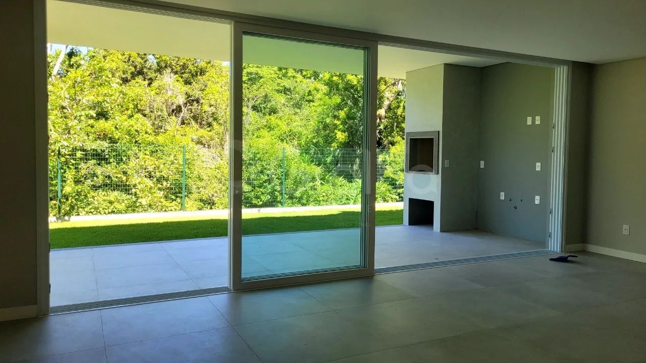 Casa Residencial de 266m² com 4 quartos em Ratones - Foto 4