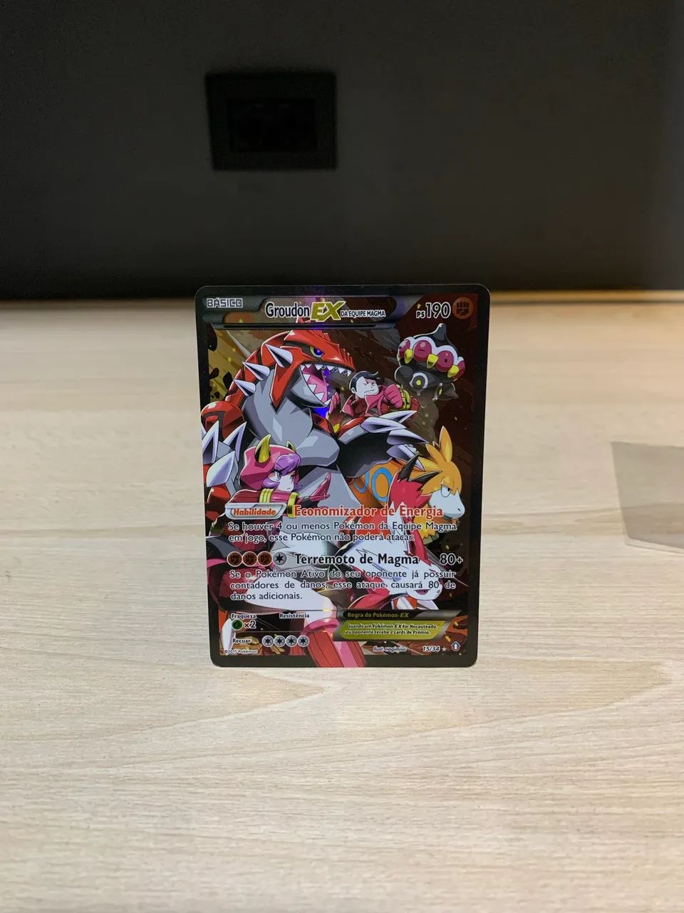 Groudon EX da Equipe Magma (Carta Pokemon)