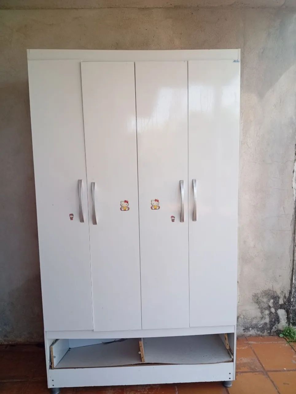 Armário 4 portas 