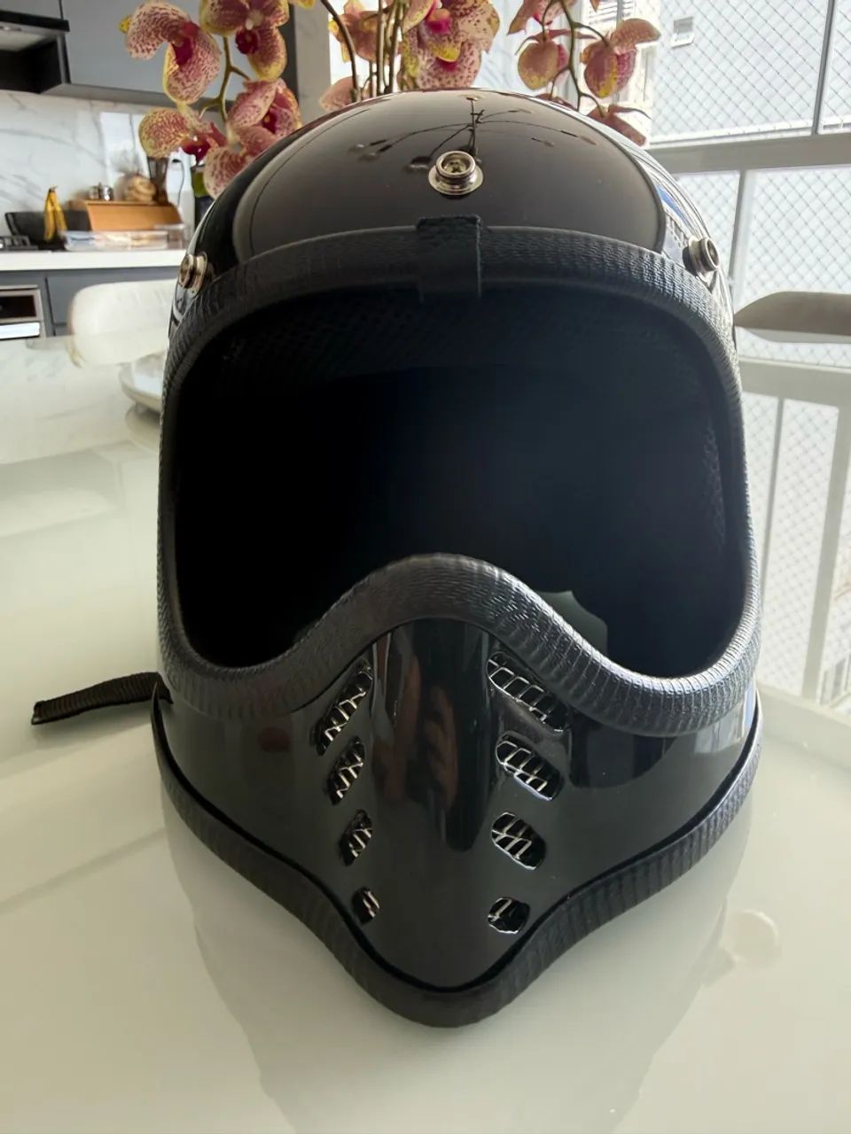Capacete Big Two Helmets preto 