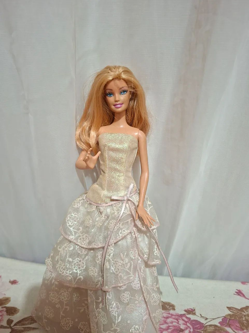 Boneca "Barbie" noiva