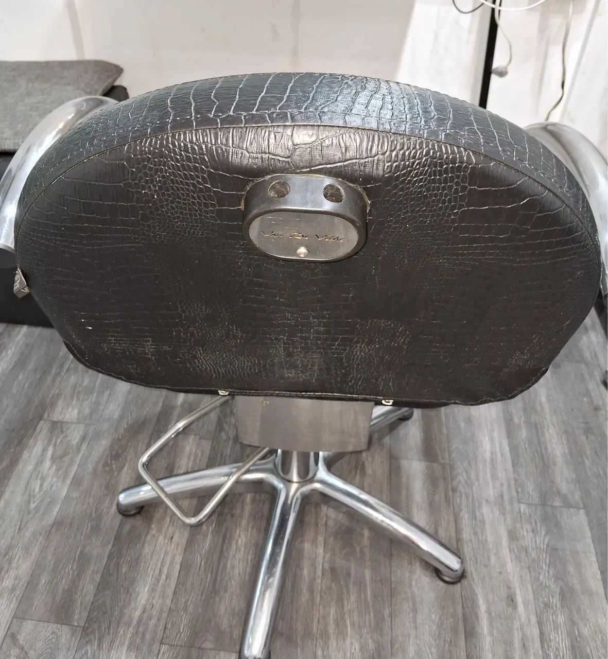 Vendo lavatório e cadeira para salão de beleza  - Foto 2