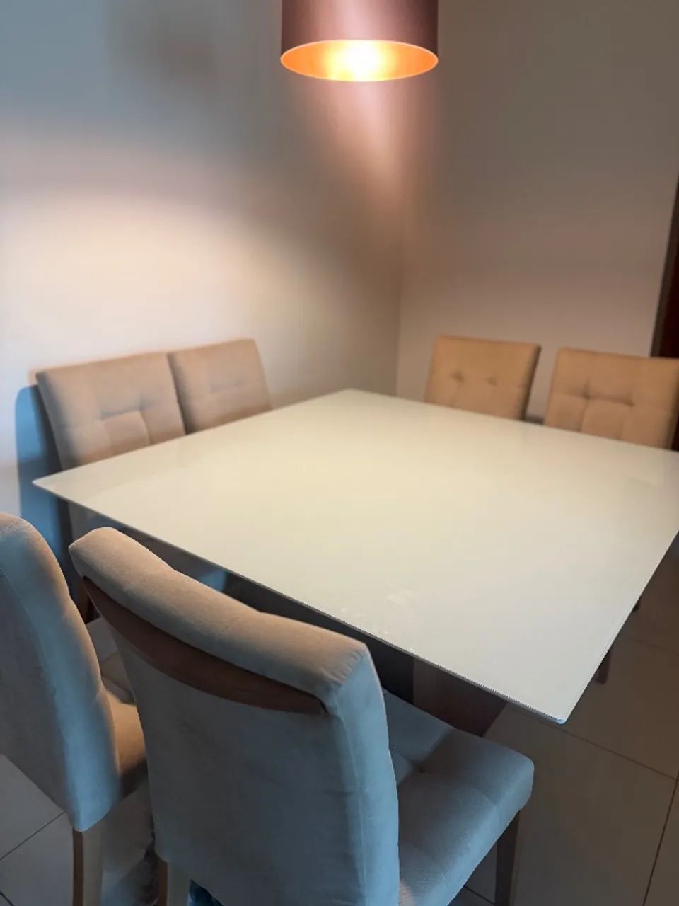 Mesa de jantar quadrada. - Foto 2