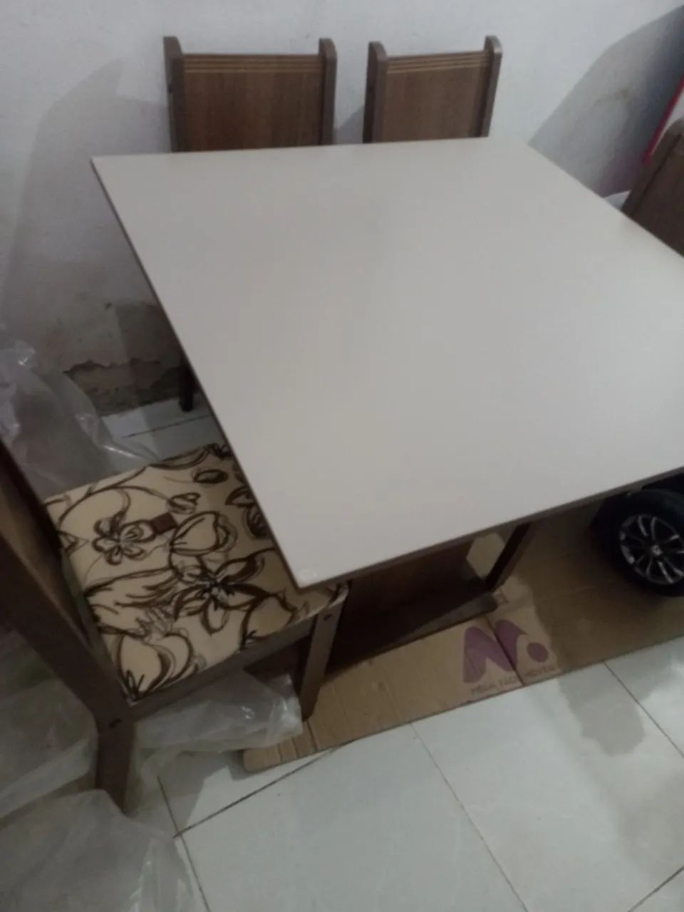 Mesa de sala nunca usada - Foto 5