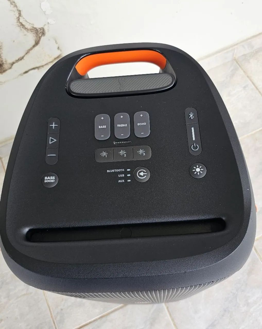 JBL PARTYBOX 310 EXC ESTADO - Foto 2