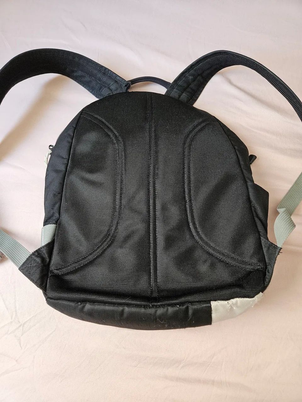 Mochila preta para notebook  - Foto 3